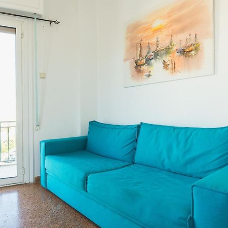 Super Paradise Apartments Athens Luaran gambar