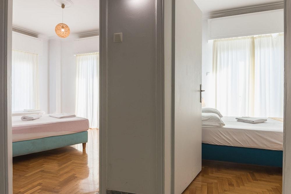Super Paradise Apartments Athens Luaran gambar