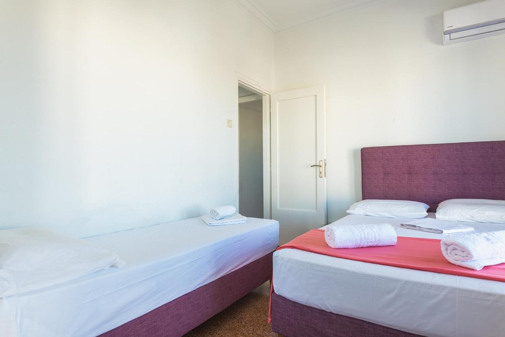 Super Paradise Apartments Athens Luaran gambar
