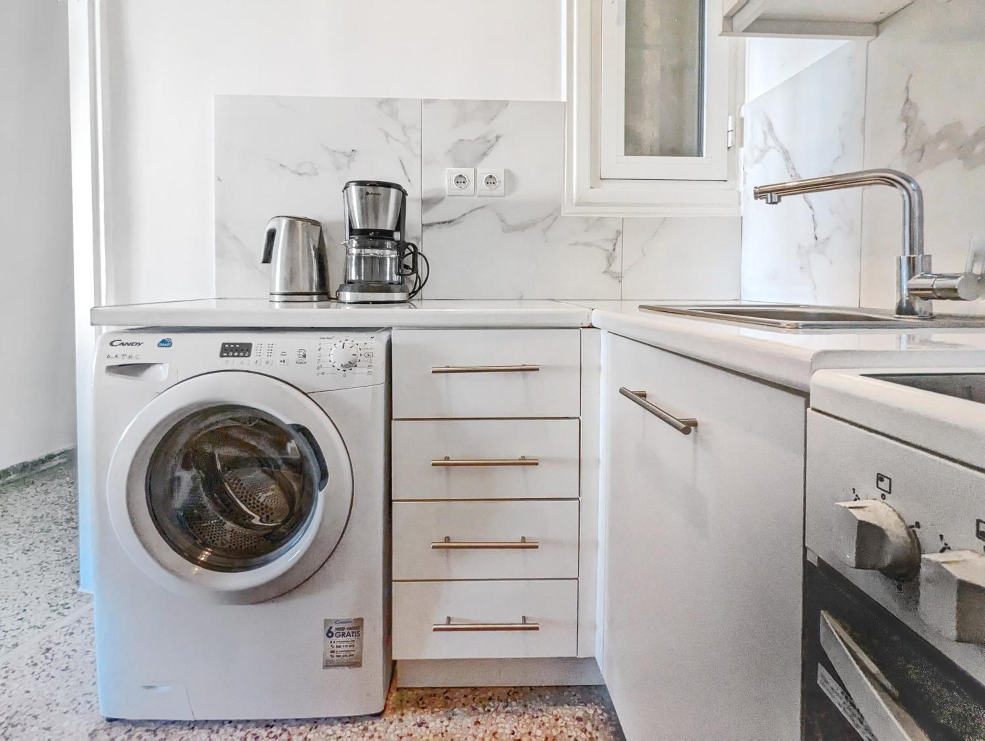 Super Paradise Apartments Athens Luaran gambar